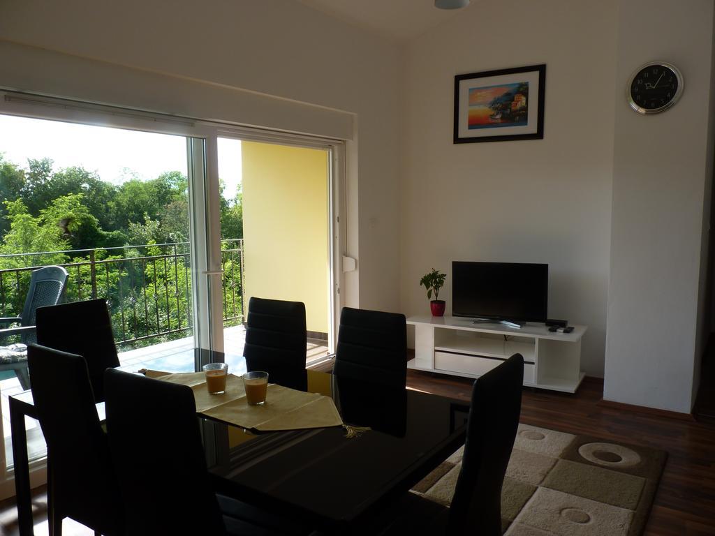 Adriatic Apartman